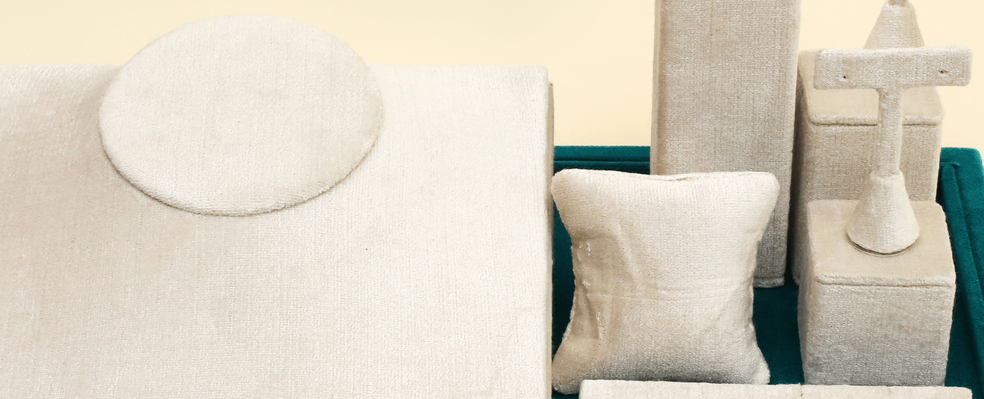 Display kits image: branded in-store merchandising