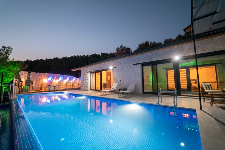 Villa Savaş
