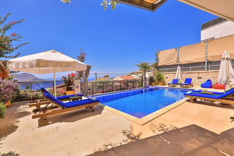 1kiralik-tatil-villasi-villa-esma (2).jpg