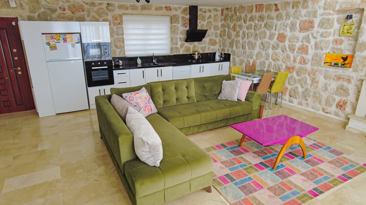 1kiralik-jakuzili-villa-villahira-3 (11).JPG