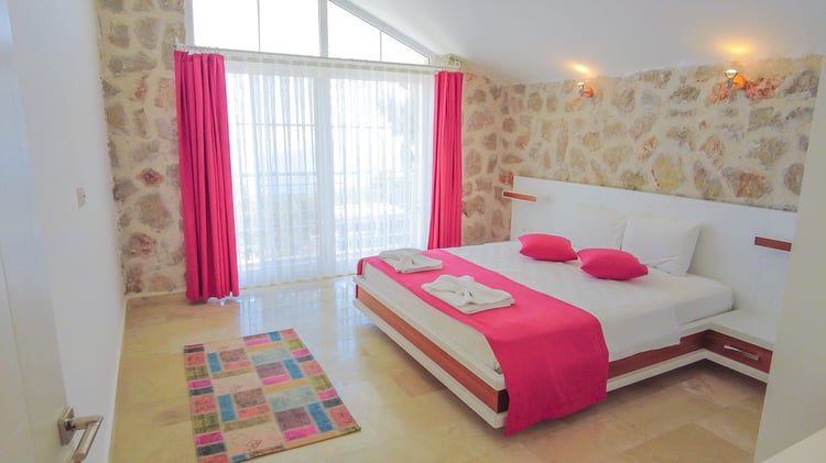 Kiralik-yazlik-villa-villa hira 2 (9).JPG