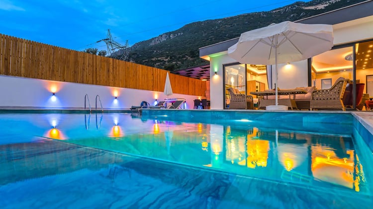Villa Nehir