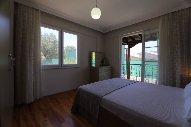 1kiralik-yazlik-villa-villa-big-house- (28).jpeg
