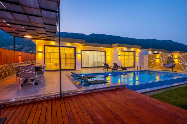Villa Golden Duo