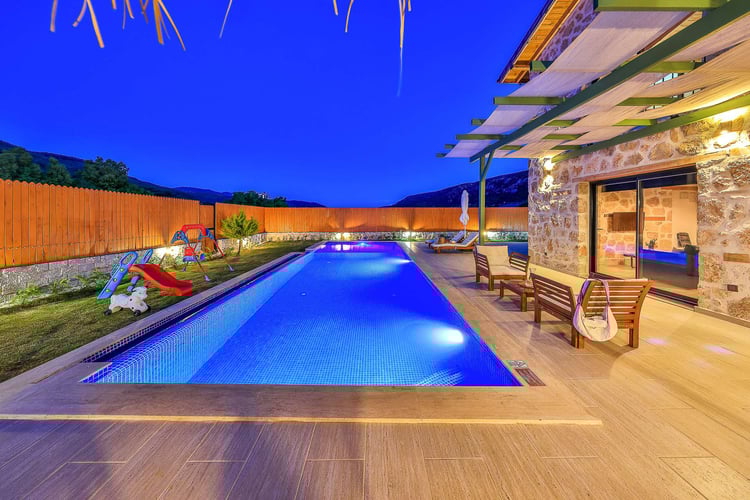 1kiralik-jakuzili-villa-villa-bonus-2- (28).jpg