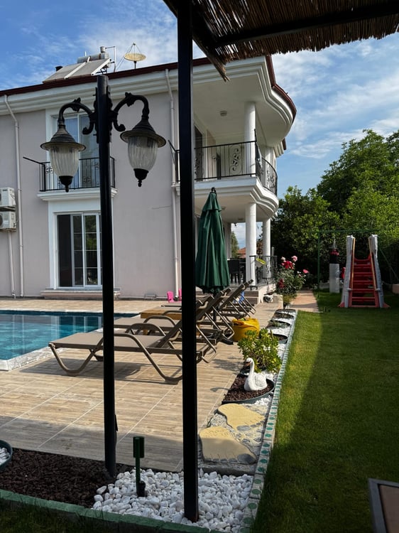 12-kiralik-yazlik-villa-villa-kayalika-5-2e5cb6a0.jpeg