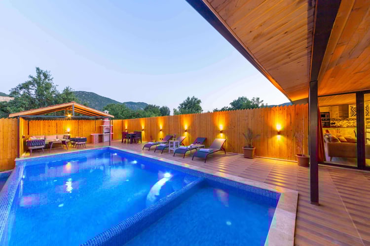 1kiralik-yazlik-saunali-villa-kiralik-villa-nostalji-7-2a8d8cf2.jpg