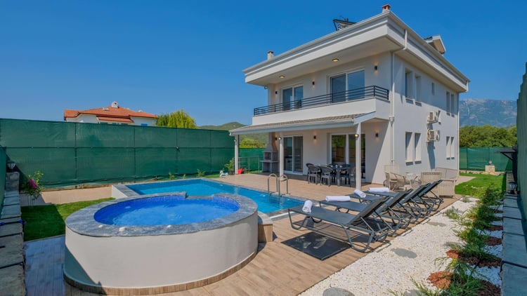 Villa Esmeralda