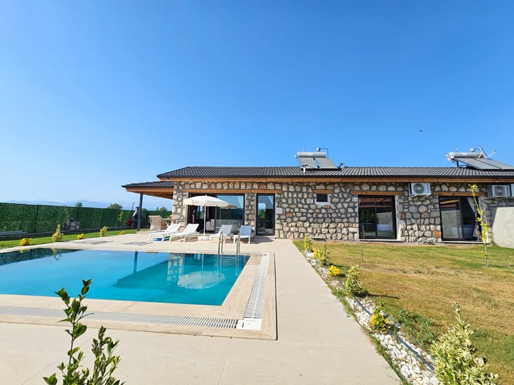 Villa Royal Taş 2