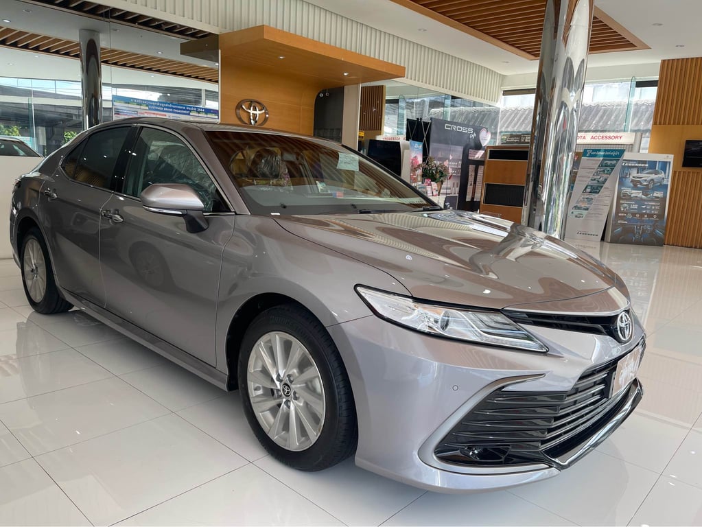 2025 Toyota Camry Sedan HEV Smart 2.5H Petrol Hybrid 2WD ECVT RHD