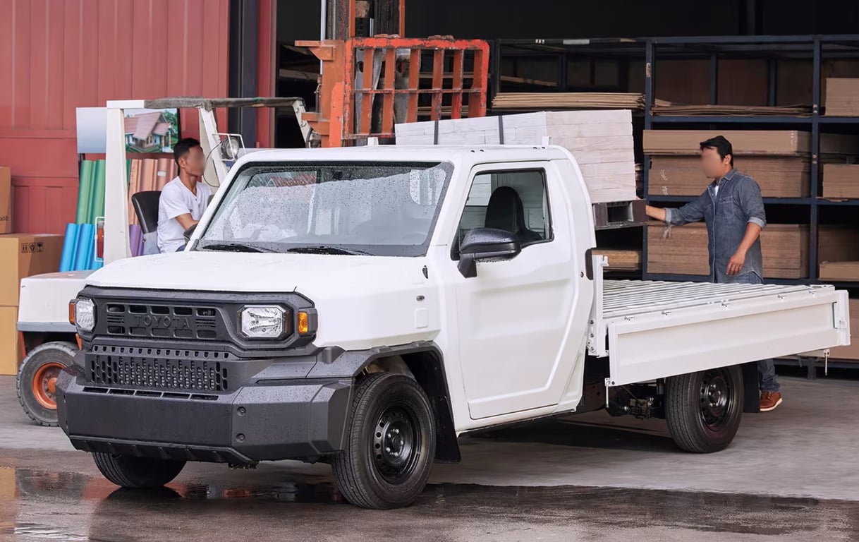 2025 Toyota Hilux Single Cab Tamaraw GL Dropside (LWB) 2.4L Diesel 2WD 6AT LHD
