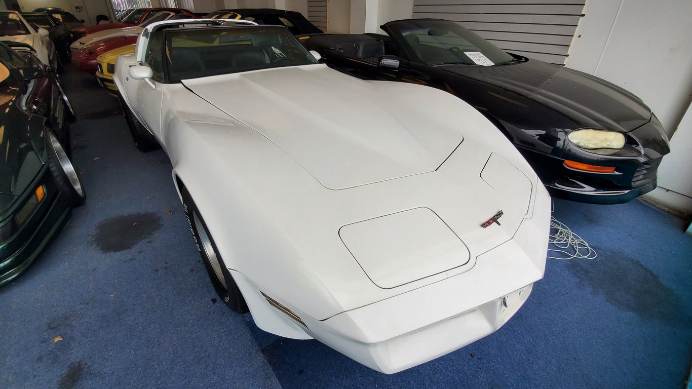 1982 Chevrolet Corvette Coupe C3 L98 Coupe 5.7 Petrol RWD AT LHD