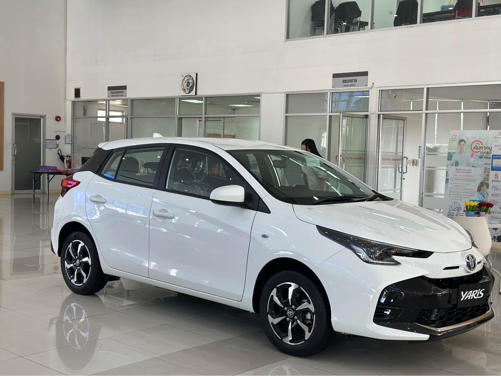 2025 Toyota Yaris Hatch Sport 1.2L Petrol 2WD CVT-i RHD