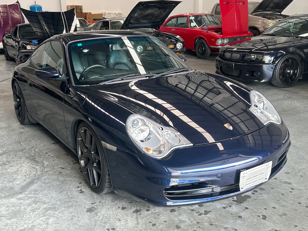 2003 Porsche 911 Coupe Carrera S2 3.6L Petrol RWD 5AT RHD