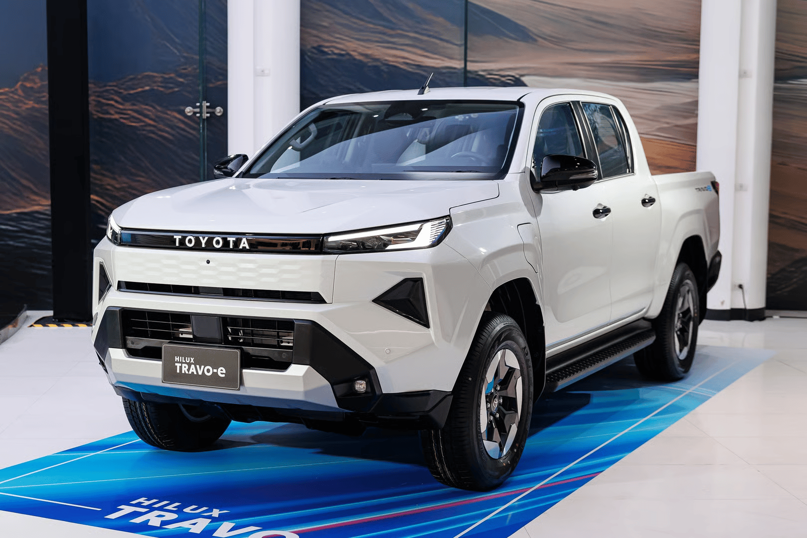 2026 Toyota Hilux Double Cab BEV 4TREX  EV 4x4 Single Speed Reduction LHD