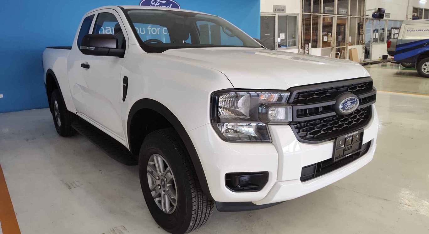 2025 Ford Ranger Extra Cab XL+ 2.0L Diesel 4x2 6MT RHD