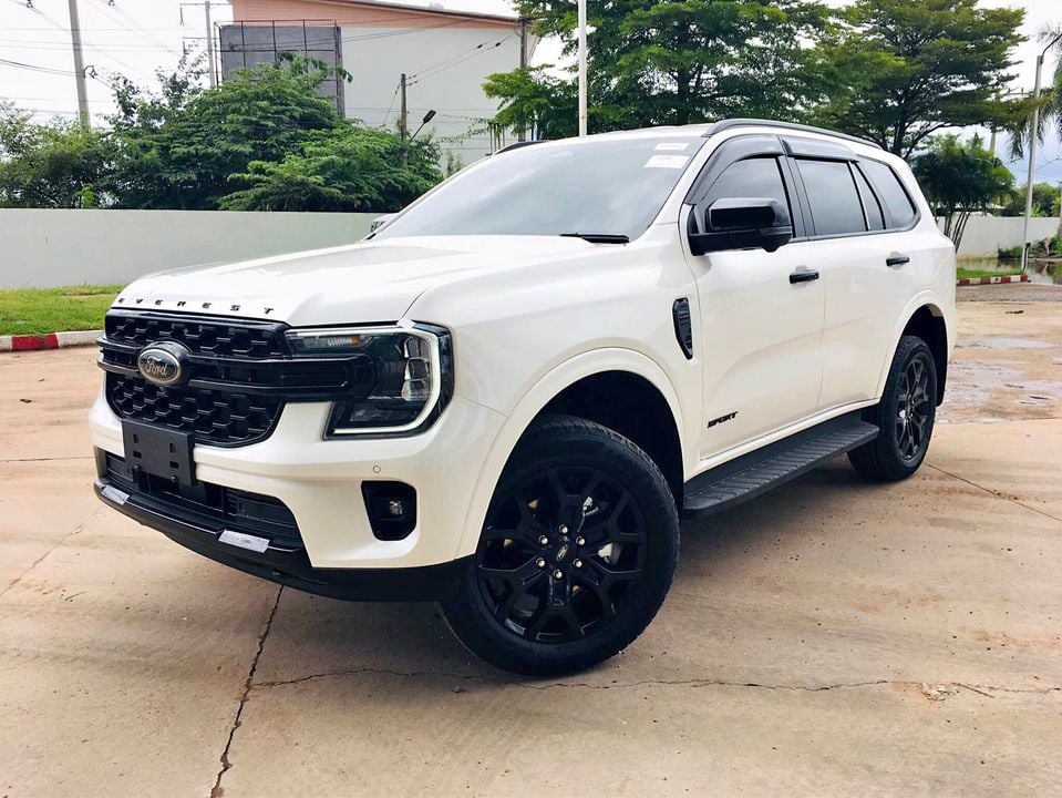 2025 Ford Everest SUV Sport 2.0L Diesel 4x2 6AT RHD