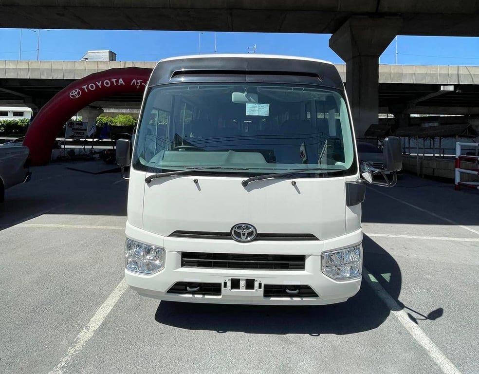 2025 Toyota Coaster Bus Coaster 4.0L Diesel 4x2 5MT RHD