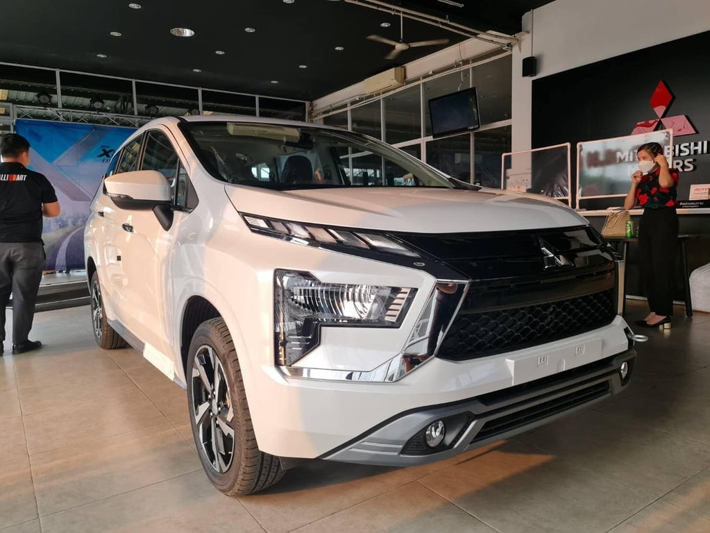 2025 Mitsubishi Xpander MPV GLS 1.5L Petrol 2WD 4AT LHD