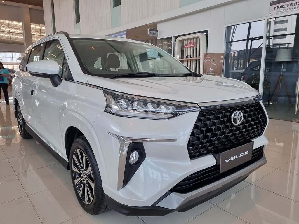 2025 Toyota Veloz MPV Smart 1.5 Petrol 2WD CVT RHD