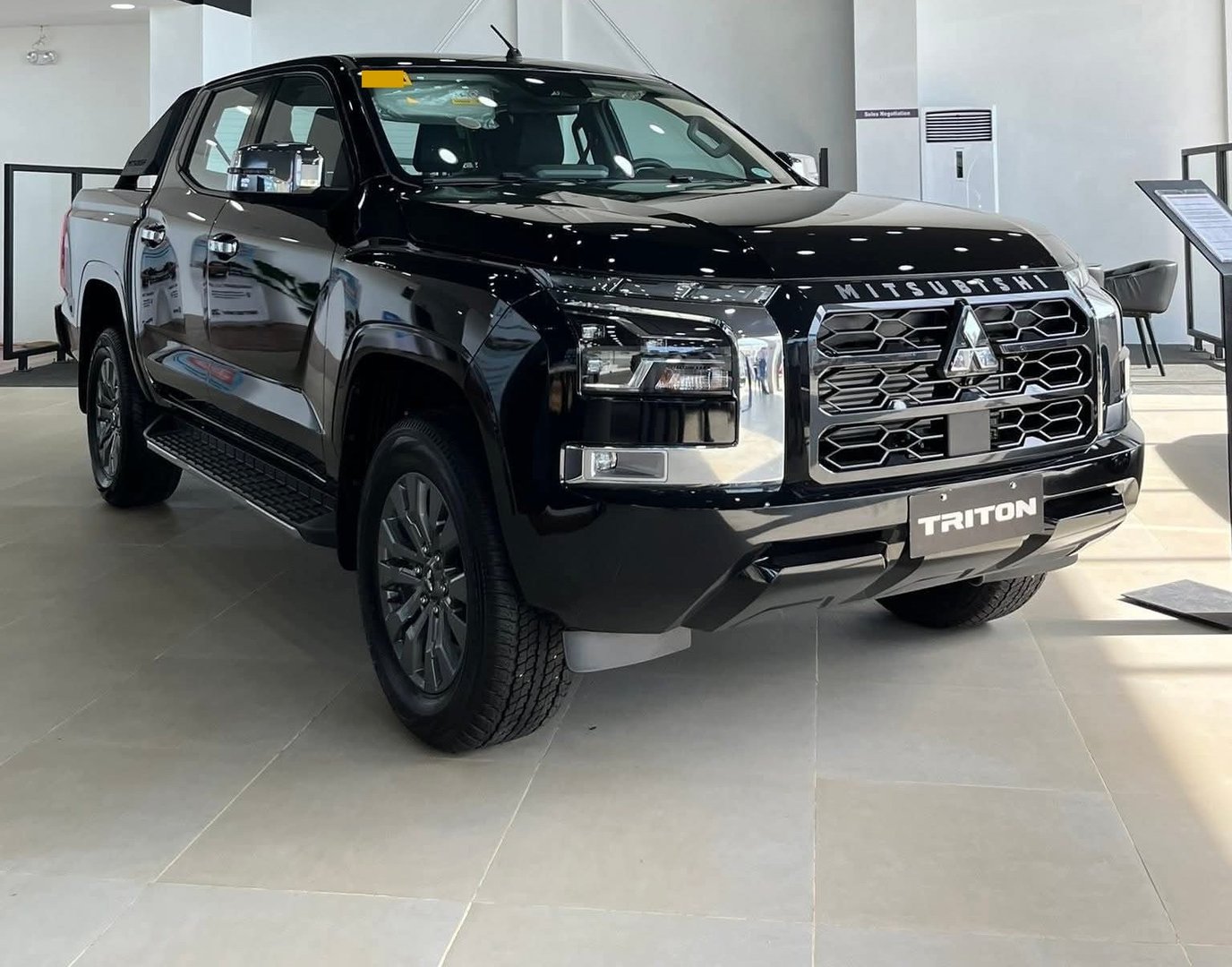 2026 Mitsubishi Triton Double Cab GLS 2.4L Diesel 2WD 6AT LHD