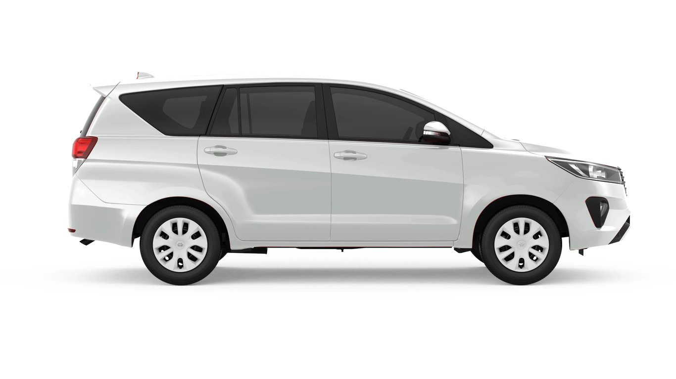 2025 Toyota Innova MPV J (8 Seater) 2.8L Diesel 2WD MT LHD