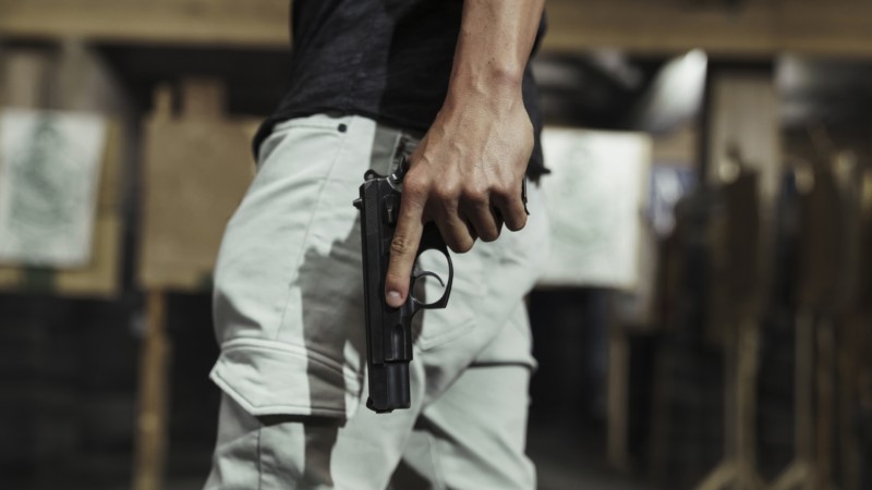 Armed LA Residents Patrol Neighborhoods In Violation Of Evacuation Orders