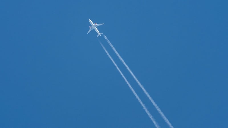 UK Government to “Dim The Sun” in Just a Few Weeks Via Spraying Chemicals in The Sky