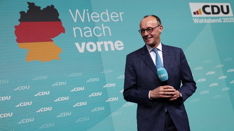 Merz Plots to Bypass German Parliament in 1 Trillion Rearmament Scheme