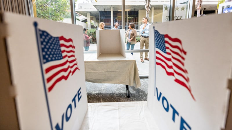 Whistleblower Warns FBI Will Deploy Plainclothes Agents to Maricopa County Polling Stations to Monitor Trump Voters
