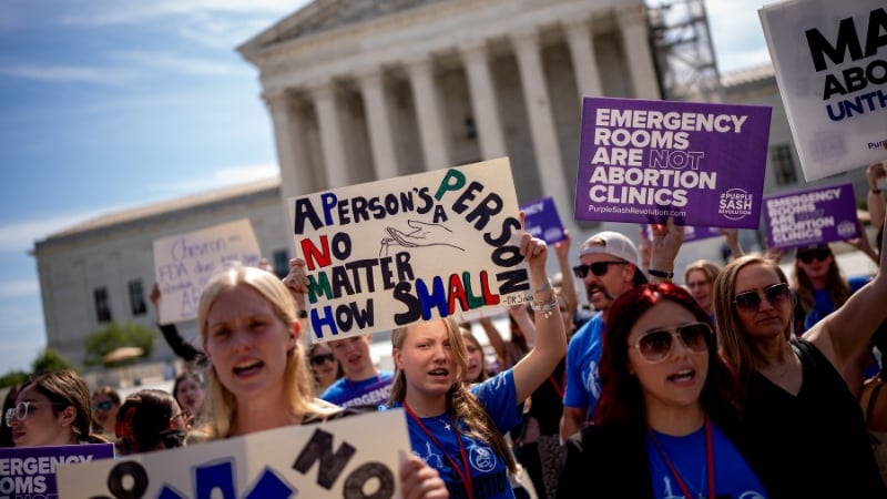 Trump Pardons 23 Pro-life Activists