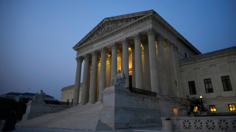 Supreme Court Blocks Deportations under Alien Enemies Act