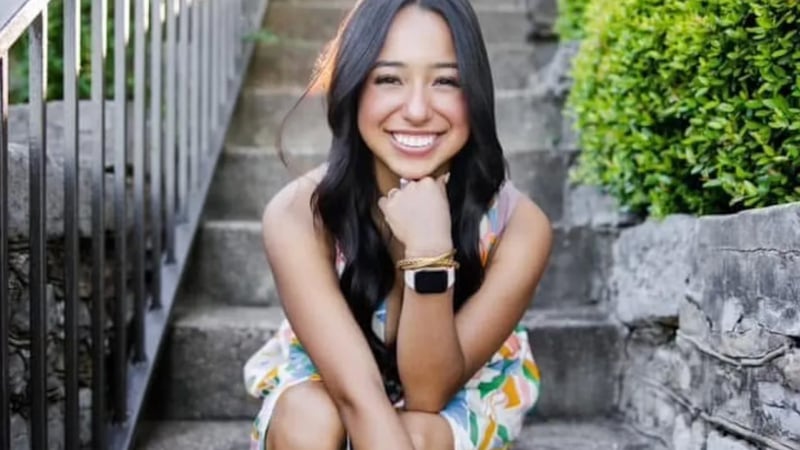 Georgia Police Pull Over College Student, Discover Her Whole Family Is in US Illegally