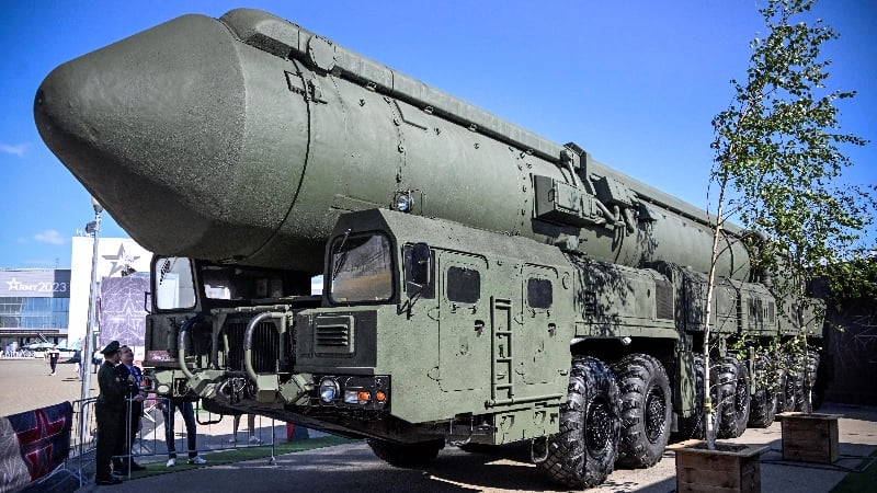 After Russia’s ICBM Strike, Hungary Deploys Air Defense System to Border with Ukraine