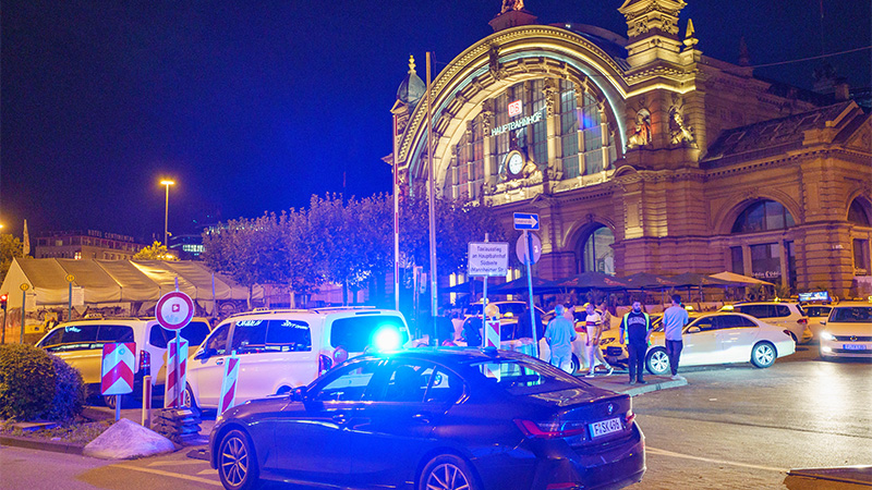 Frankfurt Train Station Riddled with Alien Criminality
