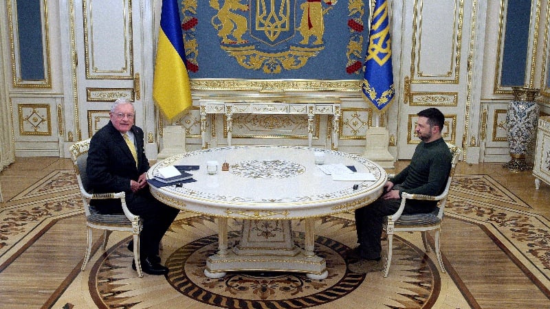 US Official Confirms ‘Positive’ Discussion With Ukraine’s Dictator
