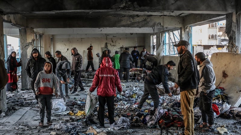 Israel Bombs School in Gaza Where Displaced Palestinians Were Sheltering Israel Bombs School in Gaza Where Displaced Palestinians Were Sheltering