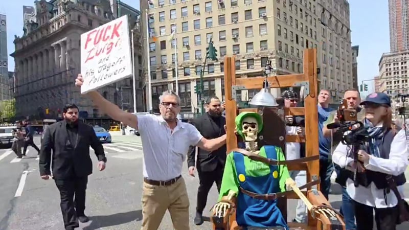 Artist Debuts Luigi in Electric Chair Installation, as Prosecutors Seek Death Penalty for Alleged CEO Killer