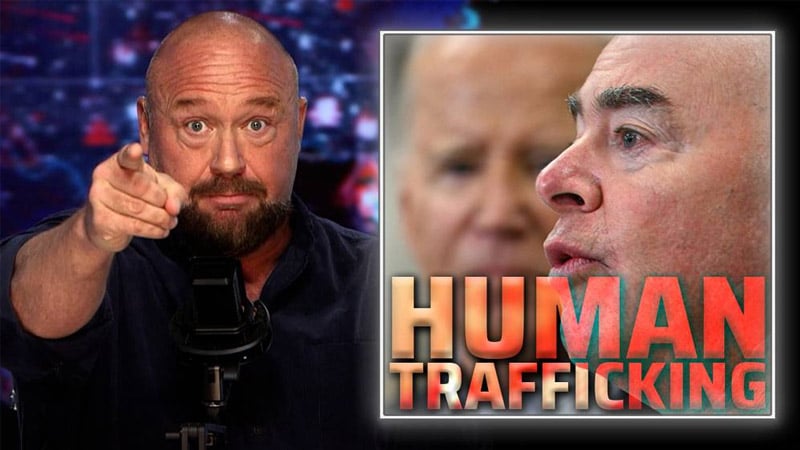 <div>Alex Jones’ Monday News Breakdown: Trump Announces Plan To Prosecute Biden Admin For Human Trafficking/Sex Slavery + Hunter Biden Given Unconditional Pardon & More</div>