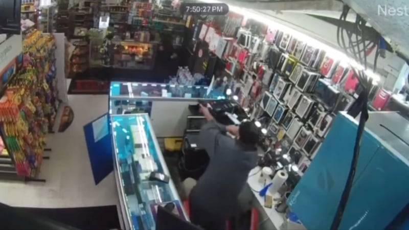 WATCH: New Orleans Shop Clerk Shoots Armed ‘Youths’ During Robbery