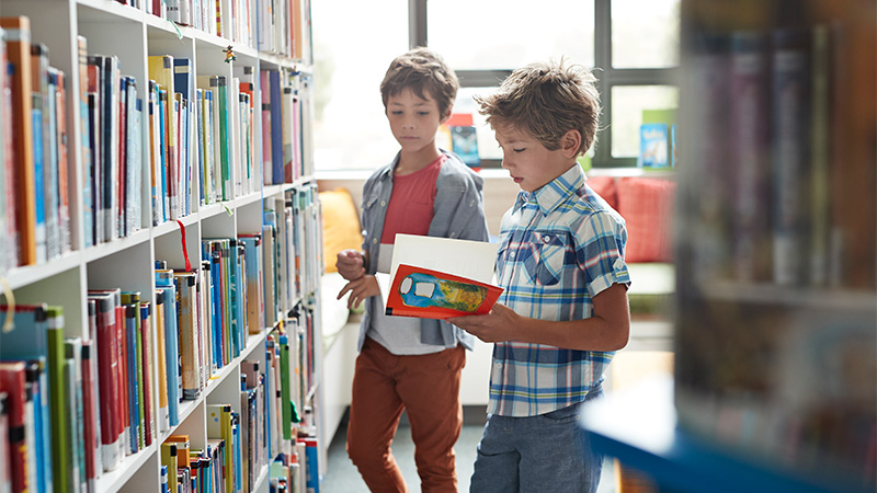 Canadian Conservative Leader Condemns the Pedophilic Sex Books in Public Schools