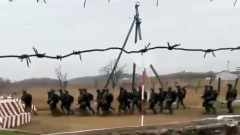 New Claims That 10,000 North Korean Troops Are Being Sent to Fight Ukraine