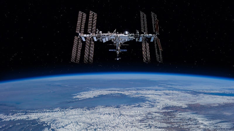 Trump to Save Astronauts Biden Left in Space