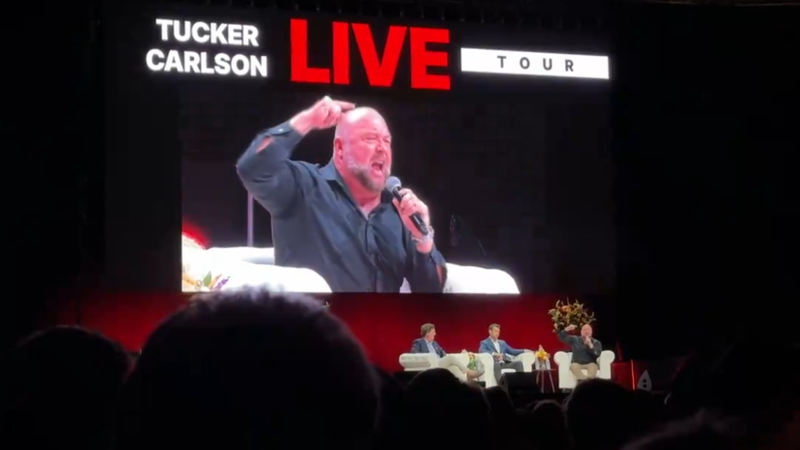 Crowd Goes Wild For Alex Jones At Tucker Carlson Live: Don’t Miss These Behind-The-Scenes Videos!
