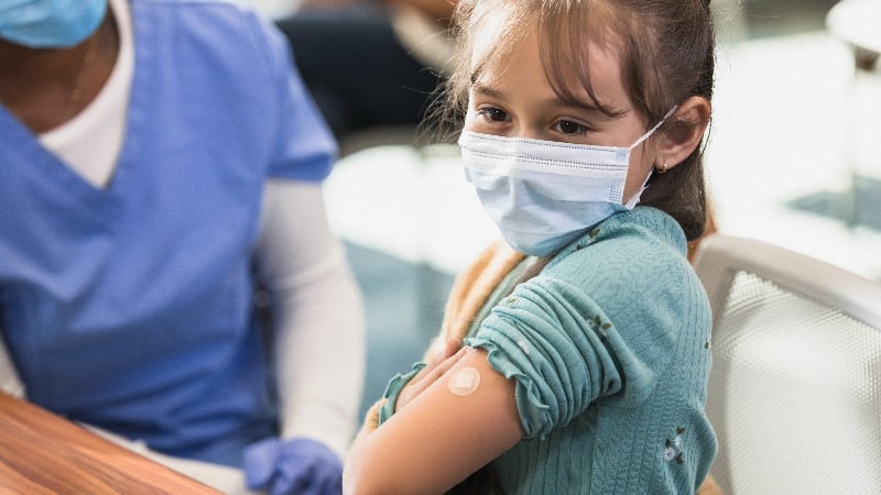 ‘Smart Moms Ask’: Healthcare Group Launches Campaign to End Covid Shots for Kids