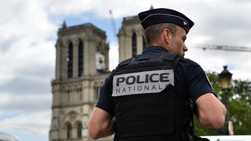 Islamist Youths Storm Church, Threaten Priest in France