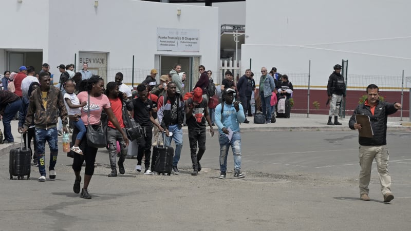 Former Trump Official: Prosecute NGOs, Liberate Towns Flooded With Biden-Harris ‘Migrants’