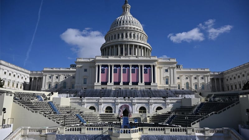 Trump Orders Inauguration to Be Held Indoors