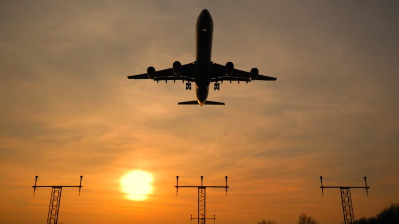 London’s Heathrow Airport Shuts Down, Travel Chaos Spreads After Fire Engulfs Power Substation