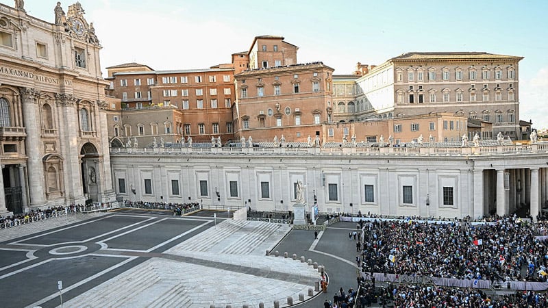 Watch LIVE: New Pope Elected, White Smoke Seen